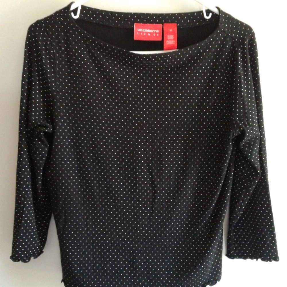 LIZ CLAIBORNE LIZ @ CO. Ladies top in size medium